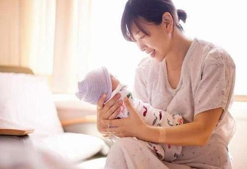 做月嫂的一般都是啥学历 没学历文凭不高可以干月嫂吗(图1) 做月嫂的一般都是啥学历 没学历文凭不高可以干月嫂吗(图1)